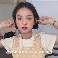 短发也好看的时尚个性美女真人头像图片