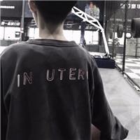 今日份超酷男生背影图片忧郁气质简约头像