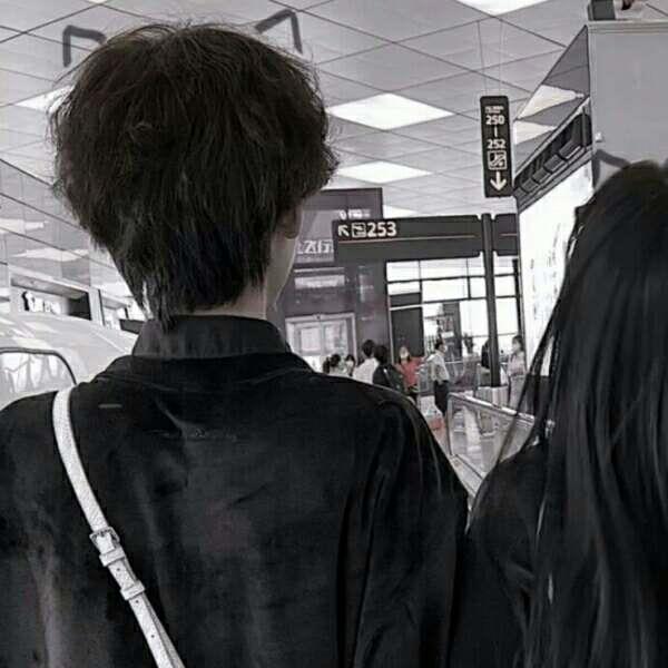 慢慢遇见慢慢相爱·情侣真人一对头像图片