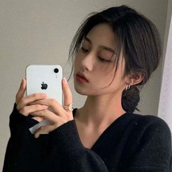 生活甜甜好运连连·超爱的温柔港风女生头像