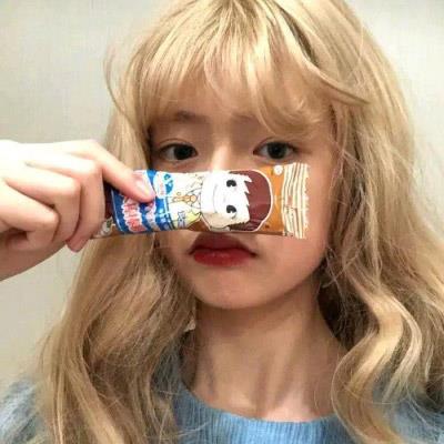 微博女生自拍时尚好看优质头像图片