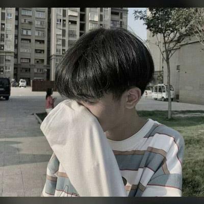 帅气男生侧颜霸气微信经典头像图片