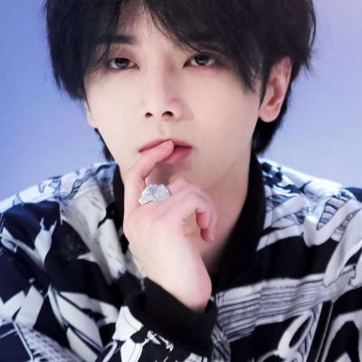 高清帅气男星华晨宇精选真人头像图片