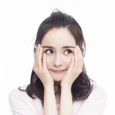 漂亮迷人的美女明星杨幂微博头像图片