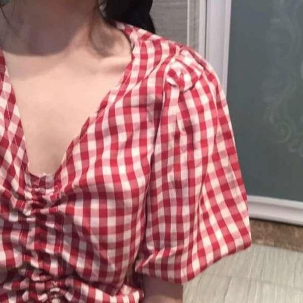 好看的真人女生·不露脸女生头像图片