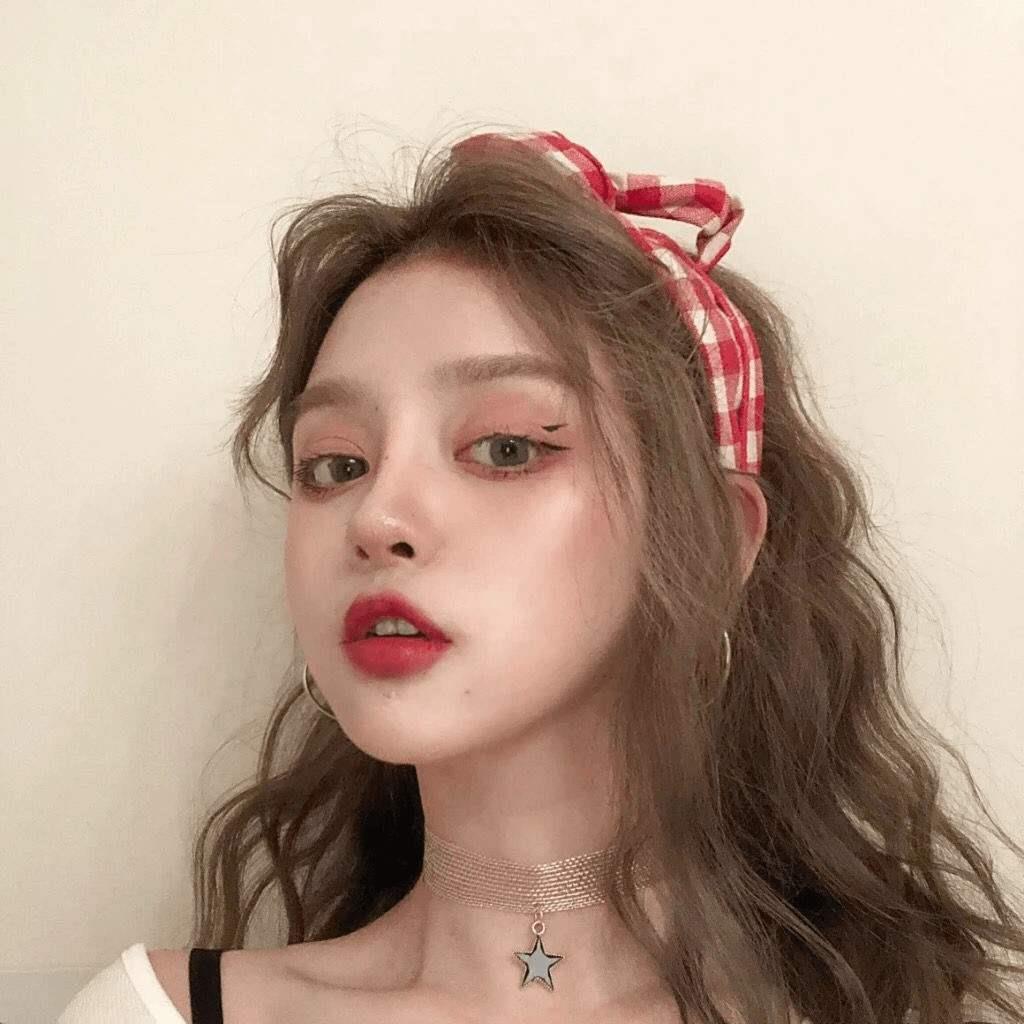 精致好看的个性女生ins优质头像图片