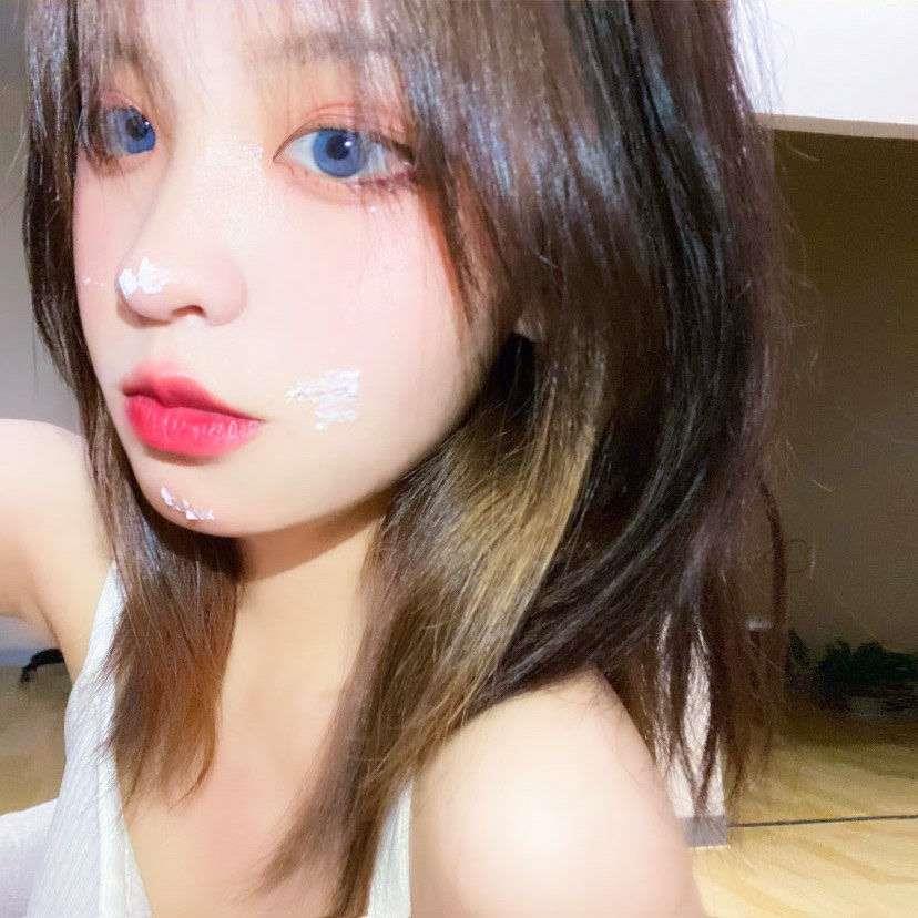 超漂亮的气质可爱妹子微信自拍头像大全