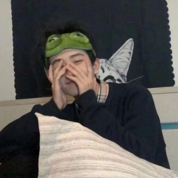 12月最新超帅男生个性微信头像大全