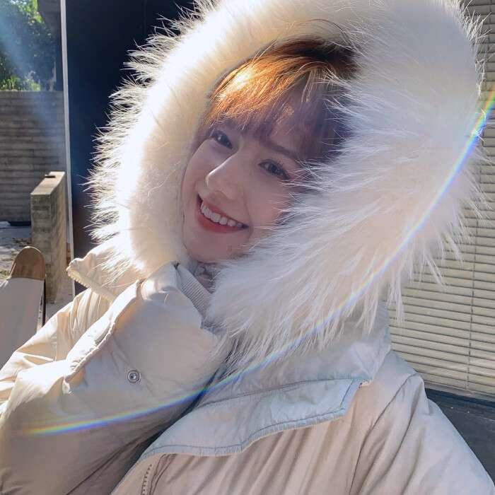 超美气质女生热门微信QQ经典头像