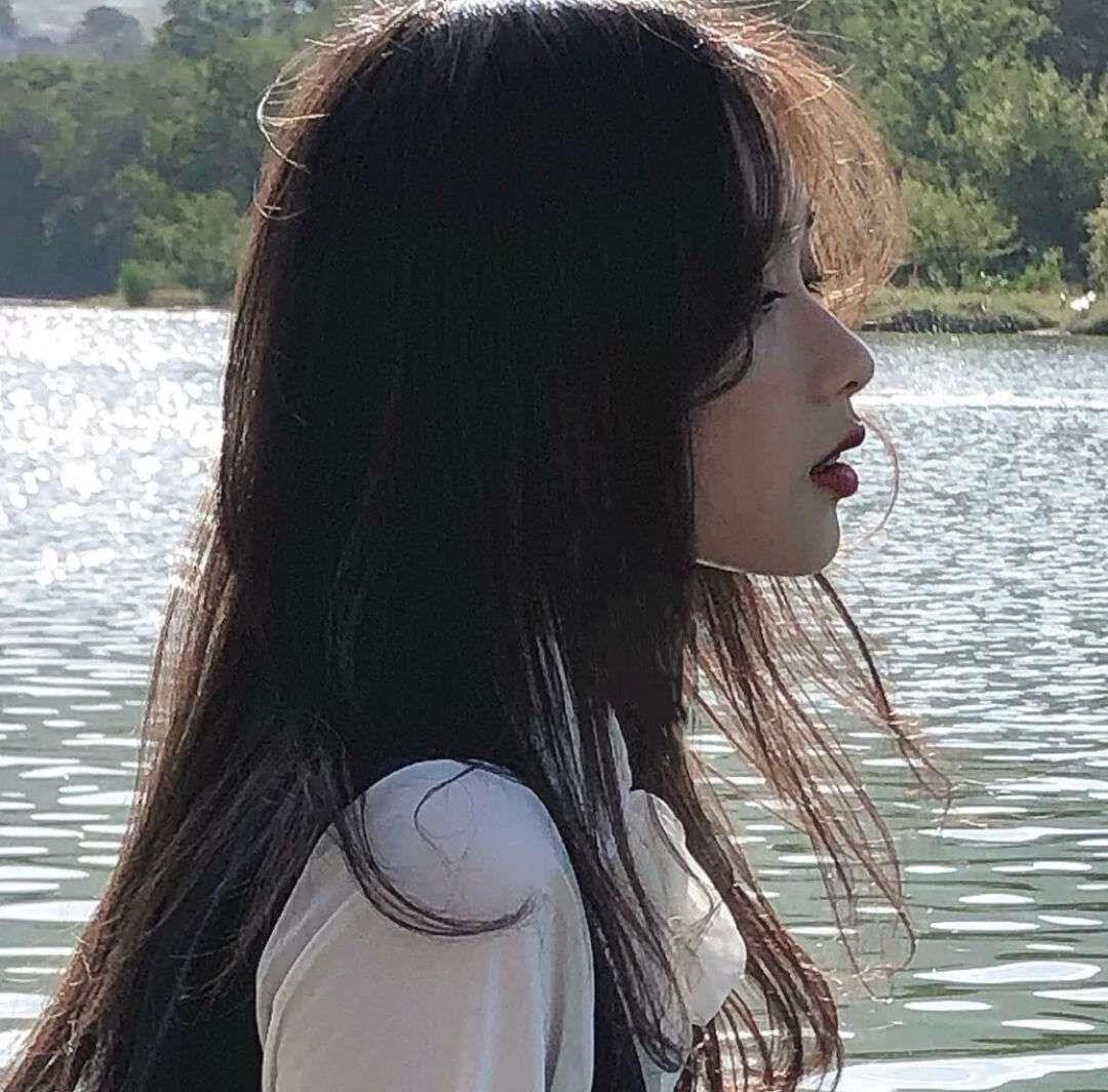 超美气质女生热门微信QQ经典头像