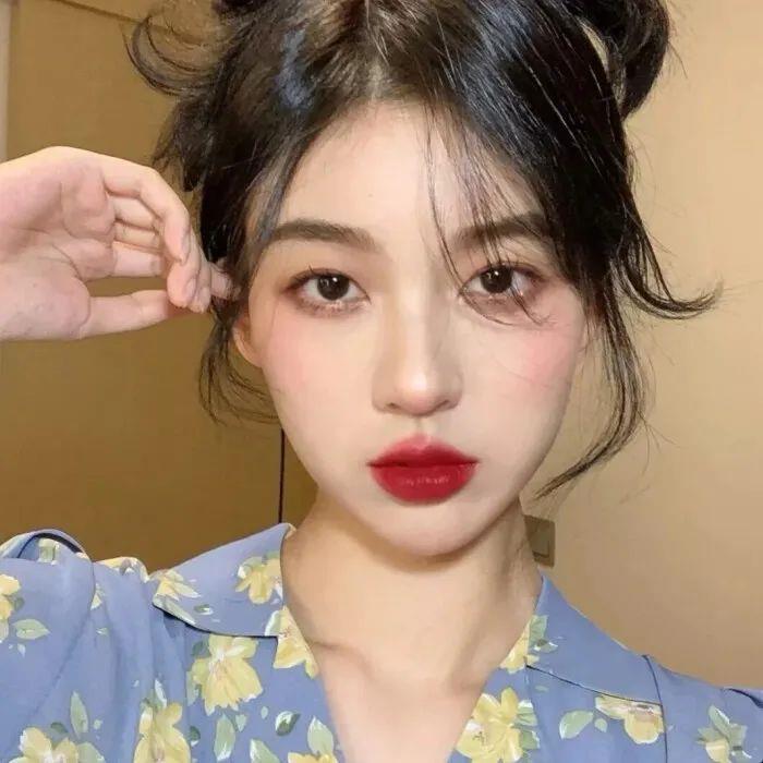 优质经典好看女生高清头像图片大全