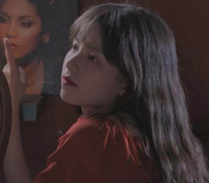 古风·复古·时尚红色系女生真人头像图片