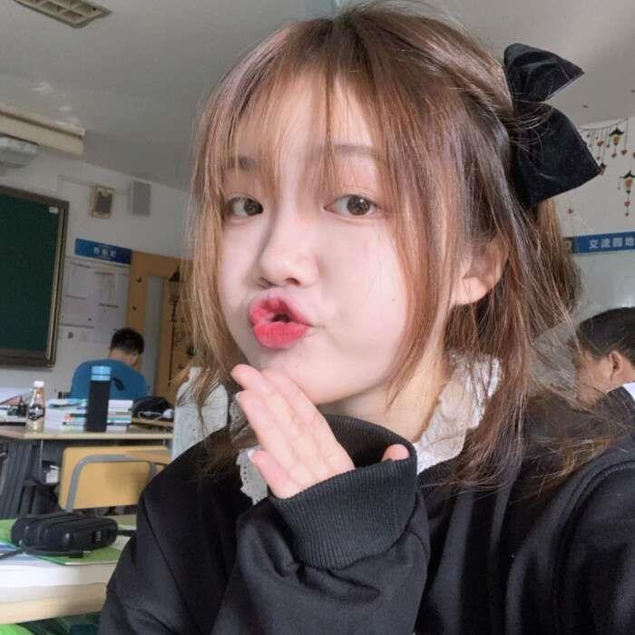 超有魅力的气质可爱女生真人头像图片