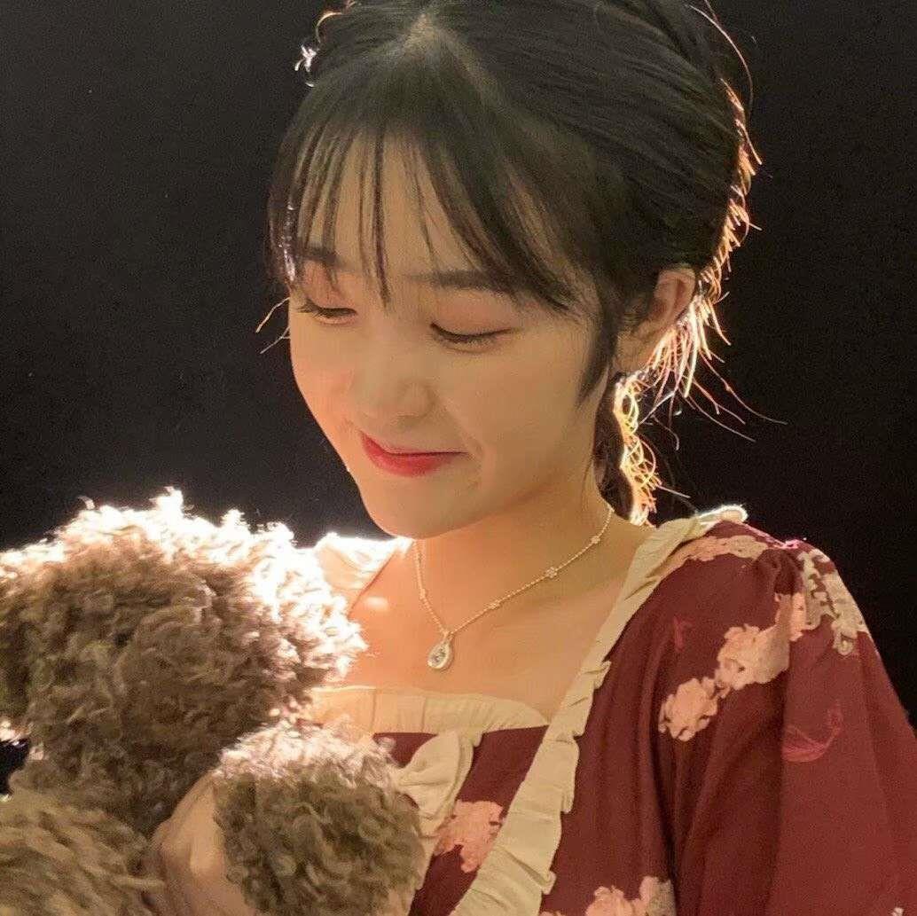 知性唯美气质可爱甜美女生高清头像图片