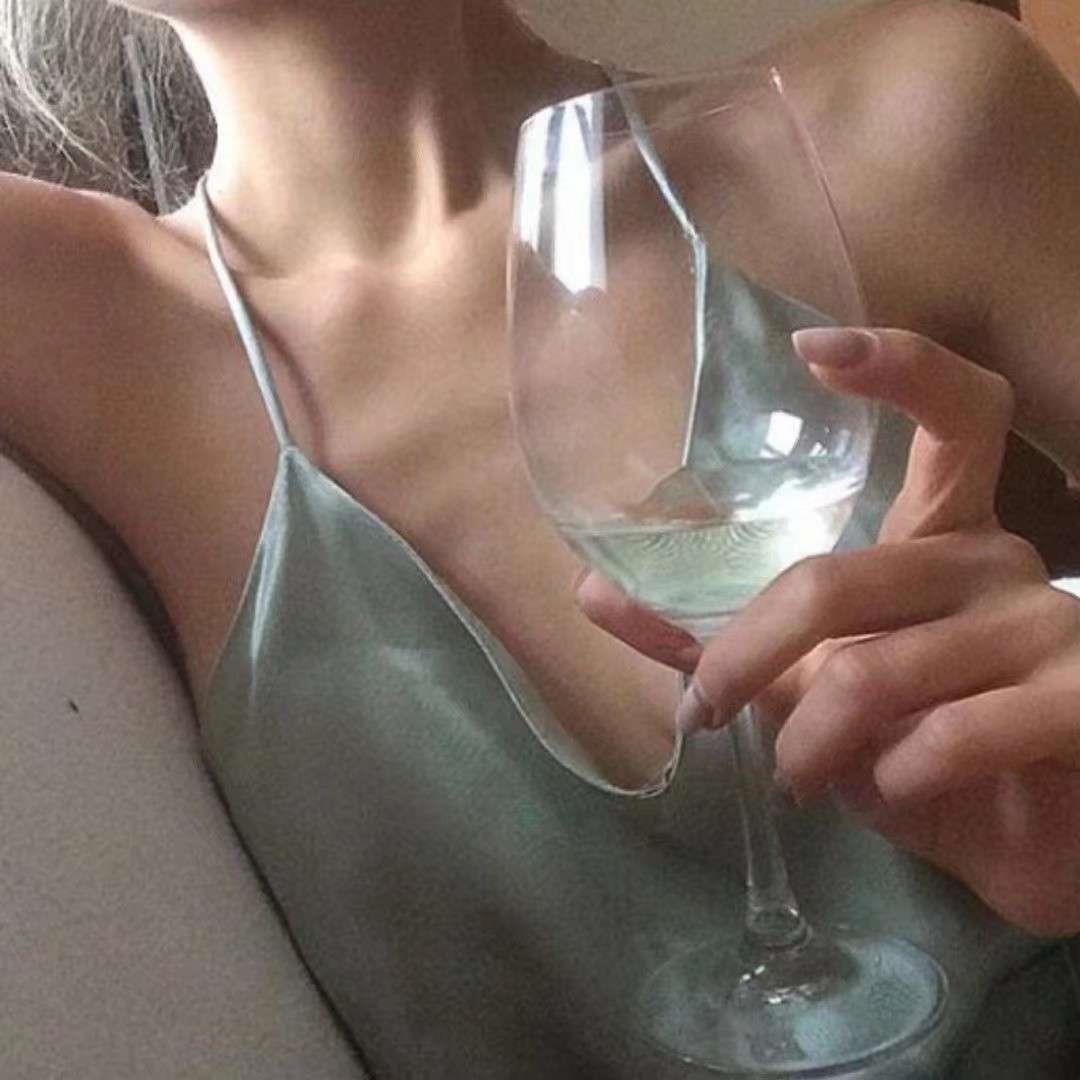 个性经典性感女生真人头像图片