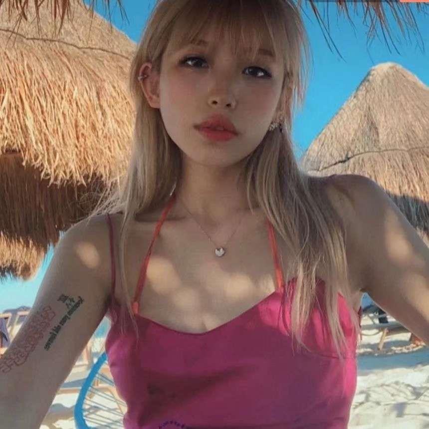 个性经典性感女生真人头像图片