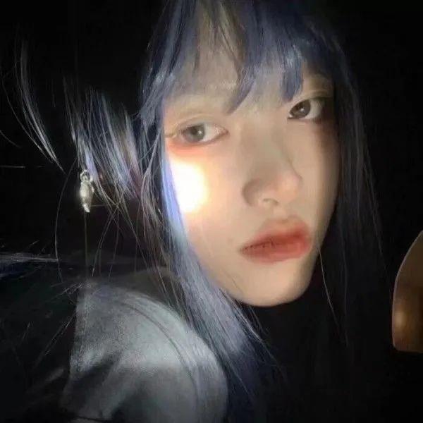 《女生五十天不用换的》头像图片