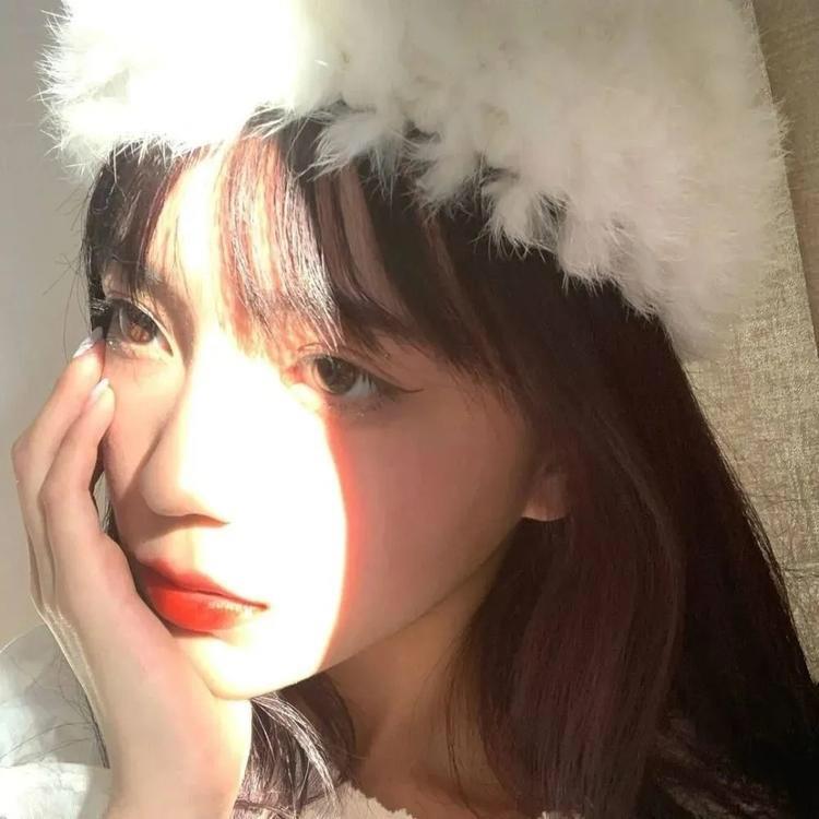 速递我的可爱到家公众号：少女的成长笔记头像图片