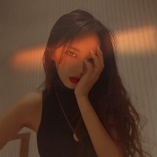 漂亮美女高冷范优质精选微博头像图片