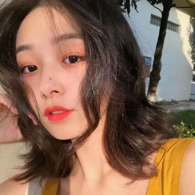 漂亮美女高冷范优质精选微博头像图片