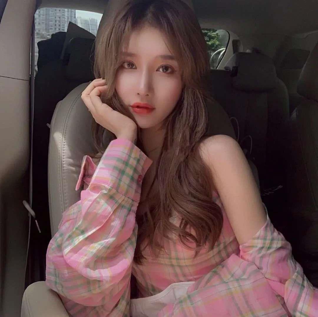 性感成熟气质美女自拍高清头像图片大全