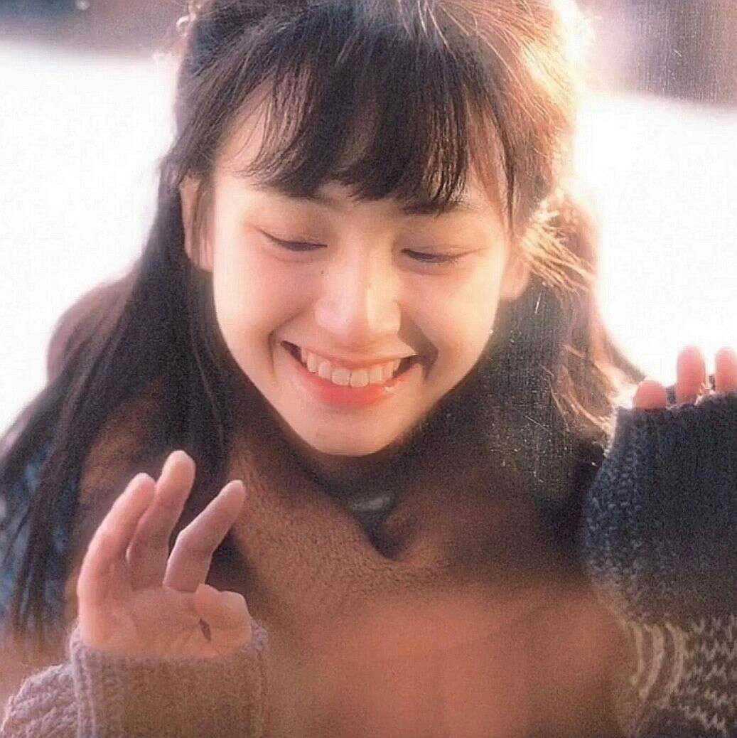 日系美女ins风气质精选头像图片