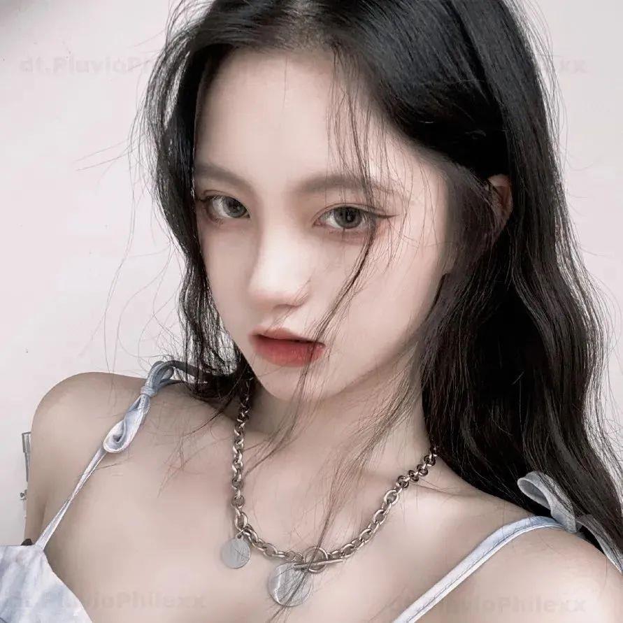 可爱女生自拍唯美头像图片大全