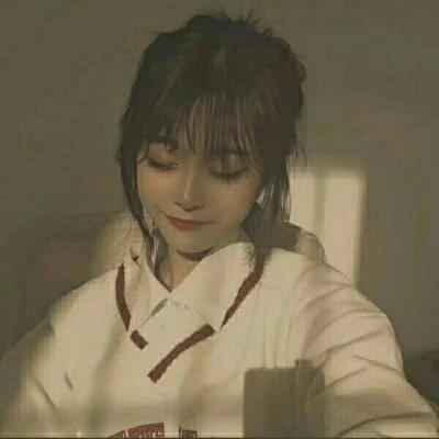 女生好看唯美气质微信头像大全图片
