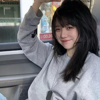女生好看唯美气质微信头像大全图片
