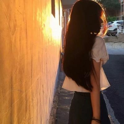 女生好看唯美气质微信头像大全图片