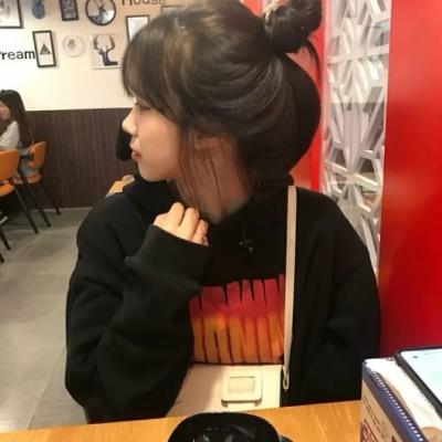 女生好看唯美气质微信头像大全图片