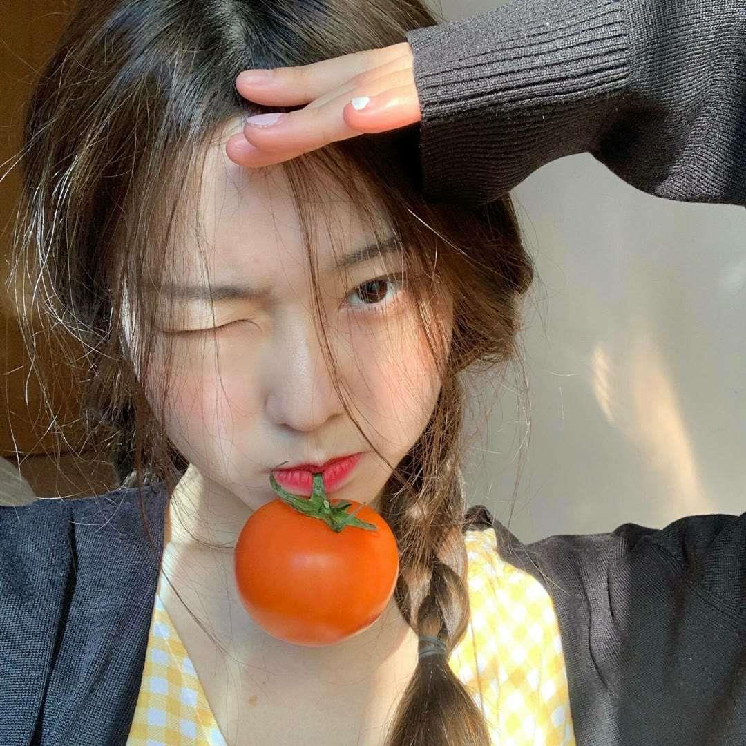 祁宋 高清优质微信真人女生头像图片