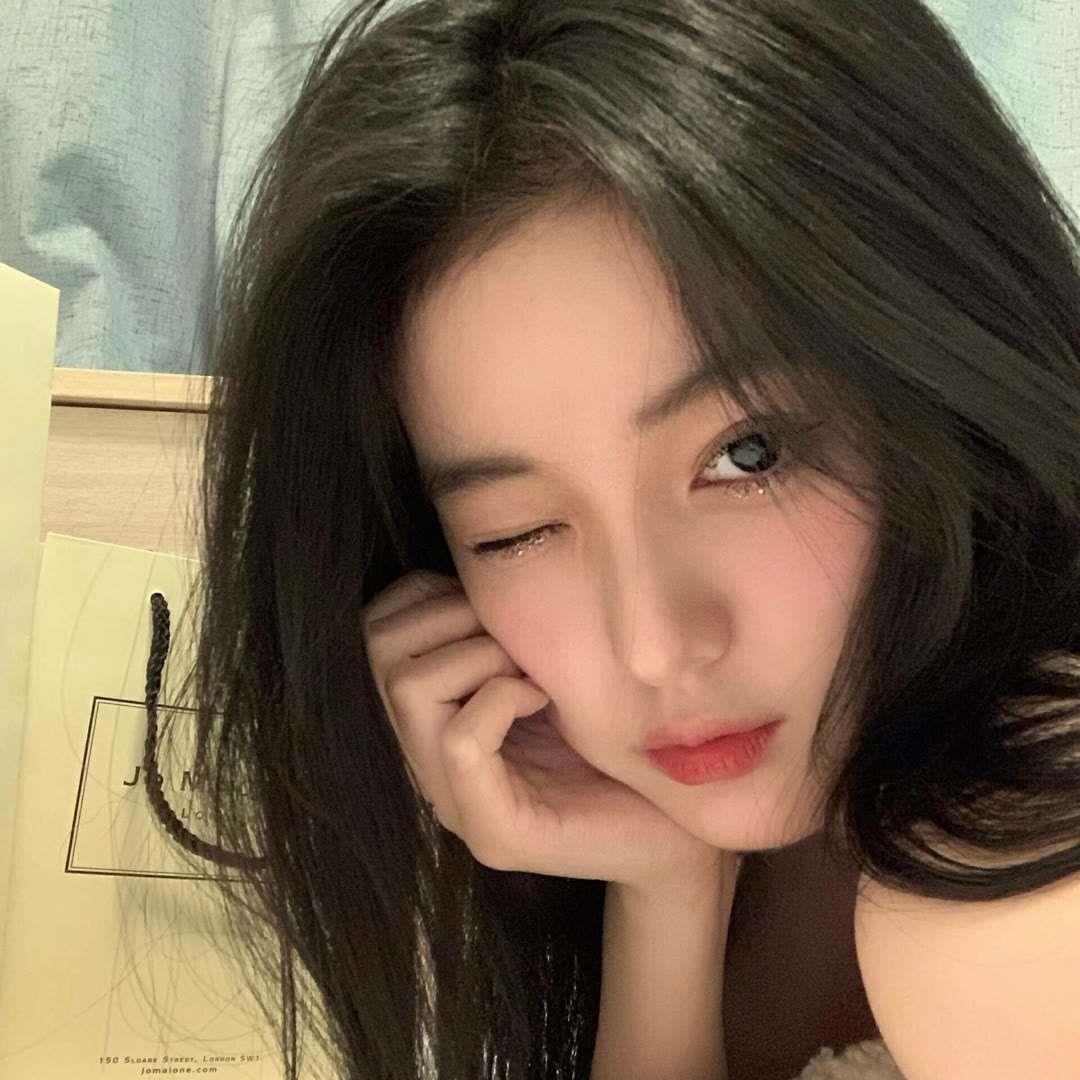 祁宋 高清优质微信真人女生头像图片