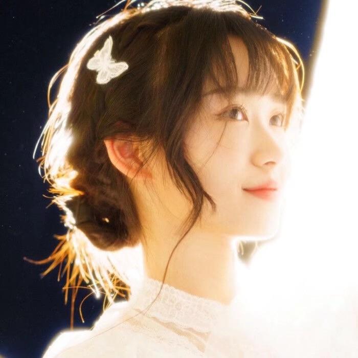 气质干净的女生唯美优质闺蜜头像图片大全