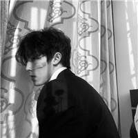 时尚帅气有个性的黑白帅哥头像图片