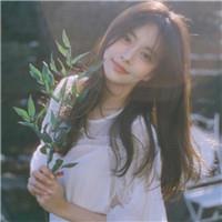 长发及腰的漂亮女生美丽气质头像图片