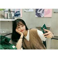 白边好看的个性女生高清头像大全图片