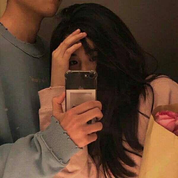 纵然万劫不复，纵然相思入骨，我也待你，眉眼如初，岁月如故。头像图片