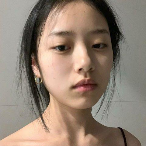 客桥.高级感女头/隔山隔海我也爱你头像图片