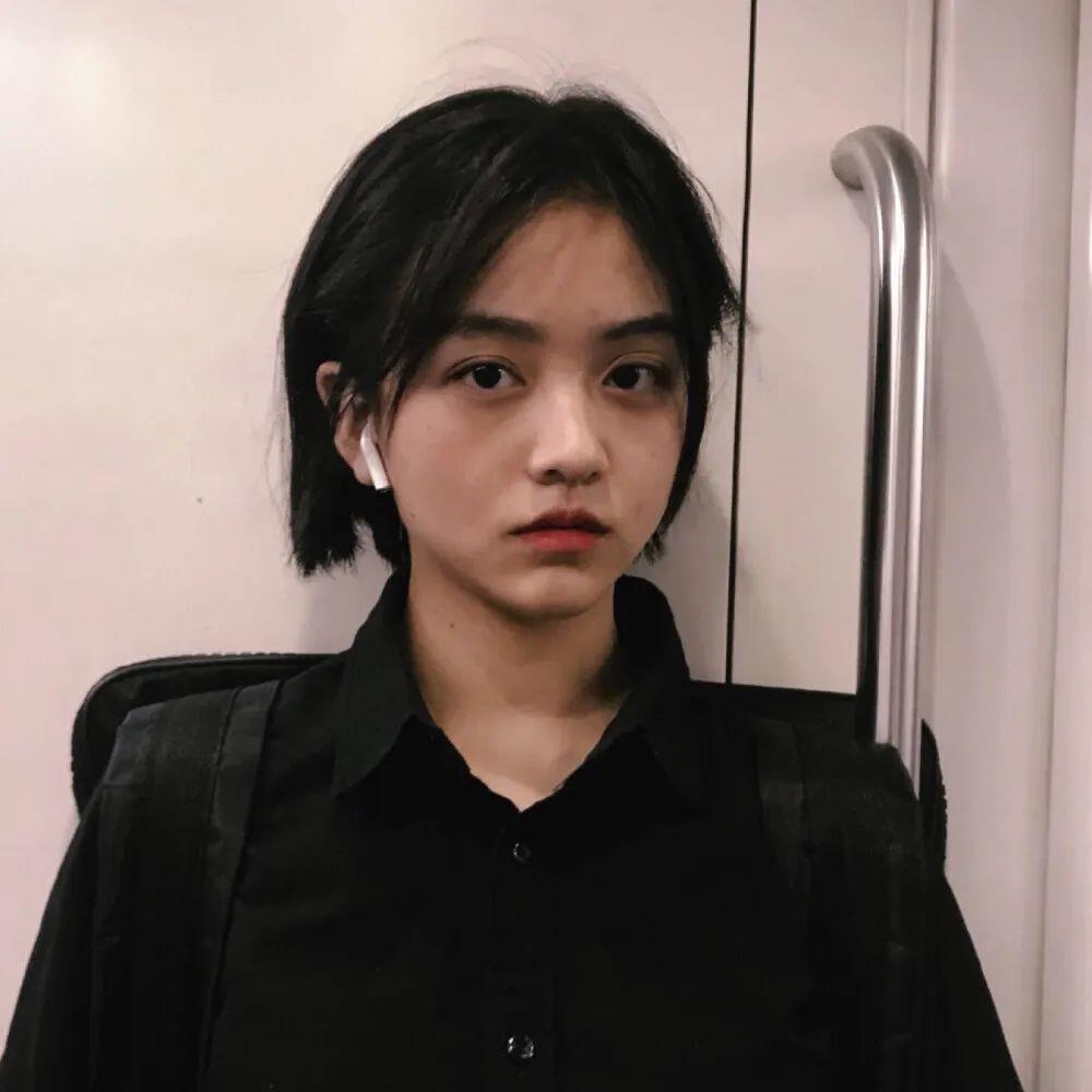 客桥.高级感女头/隔山隔海我也爱你头像图片