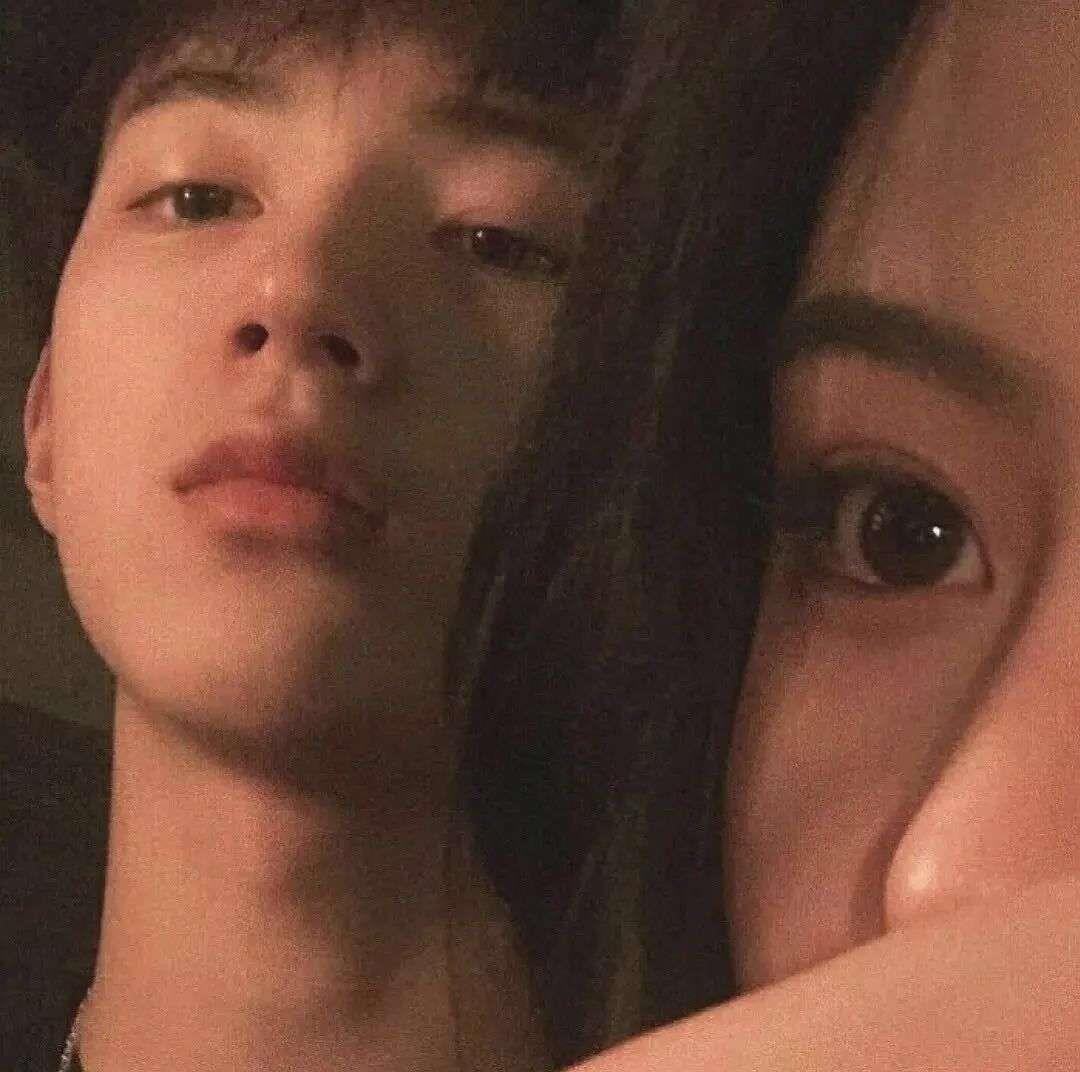 Anlin/林柔‖如果我不能陪你到最后，那我会看着你陪别人到最后头像图片