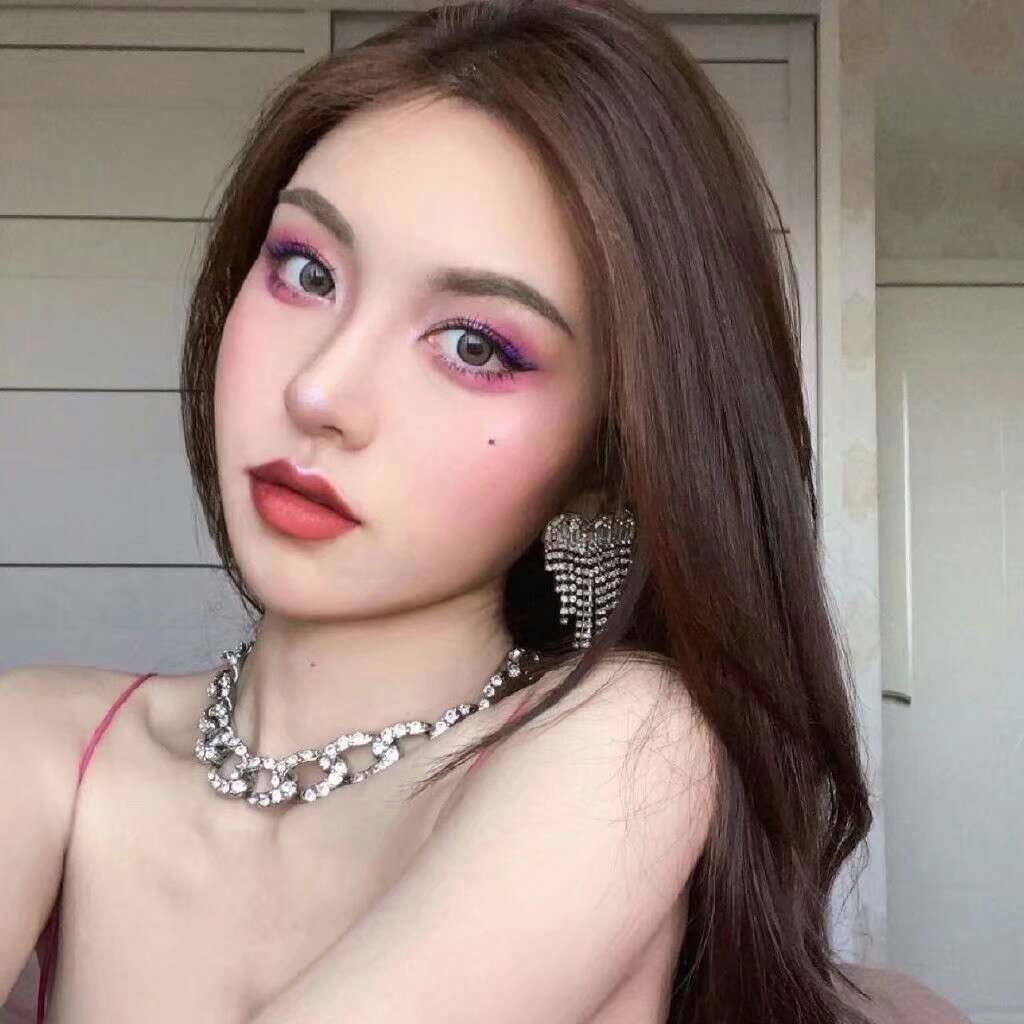 酷女孩，你值得拥有（哇哈哈哈哈） 快来“爆”走吧（嘿嘿嘿嘿）头像图片