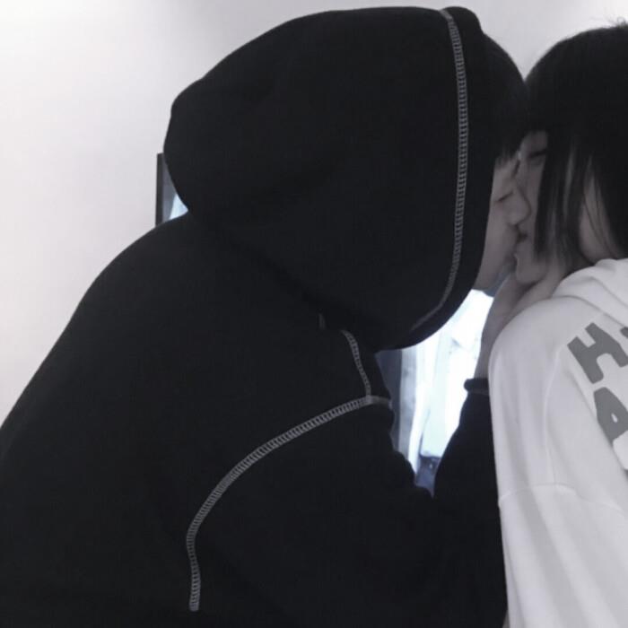 情侣/乖乖跟着我，不要到处乱跑头像图片