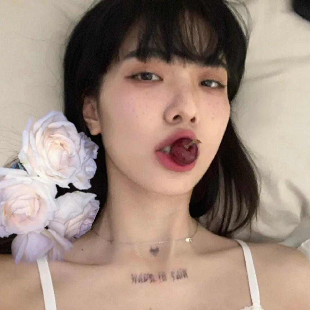 女头? 一眼万年。头像图片