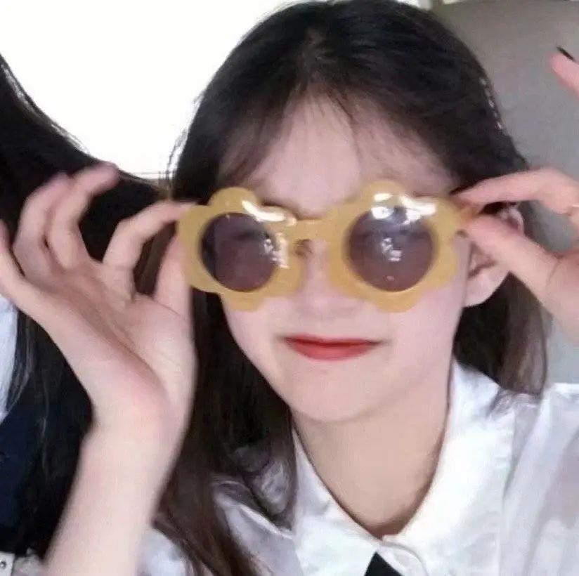 漂亮有个性的小姐姐真人美女头像图片