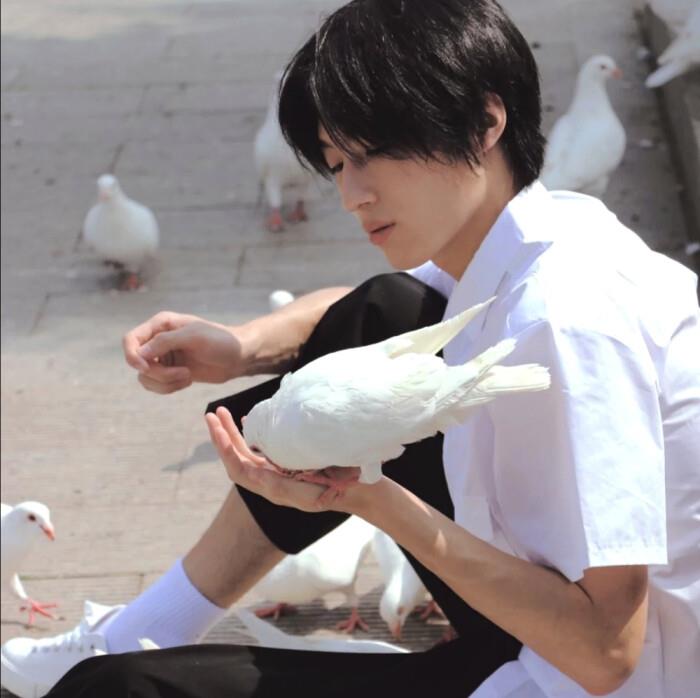 祁宋 文艺范高冷真人男生头像图片