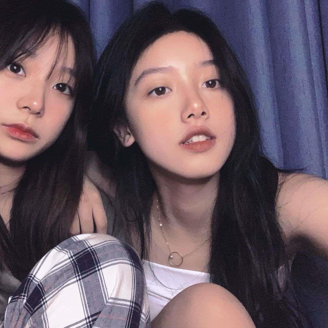 优质干净微信女生一对两张微信头像图片