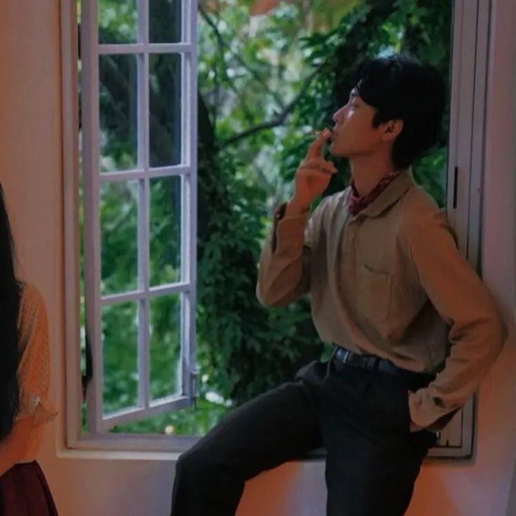 池乔：你来自山川湖海云深处，却惊醒我的路 ​​​头像图片