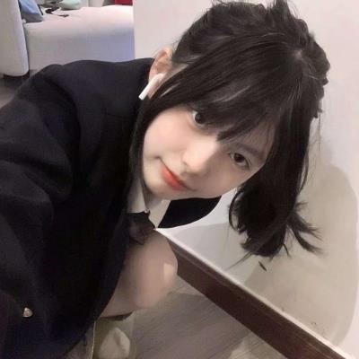 某一天你我暮年，静坐庭前，赏花落，笑谈浮头像图片