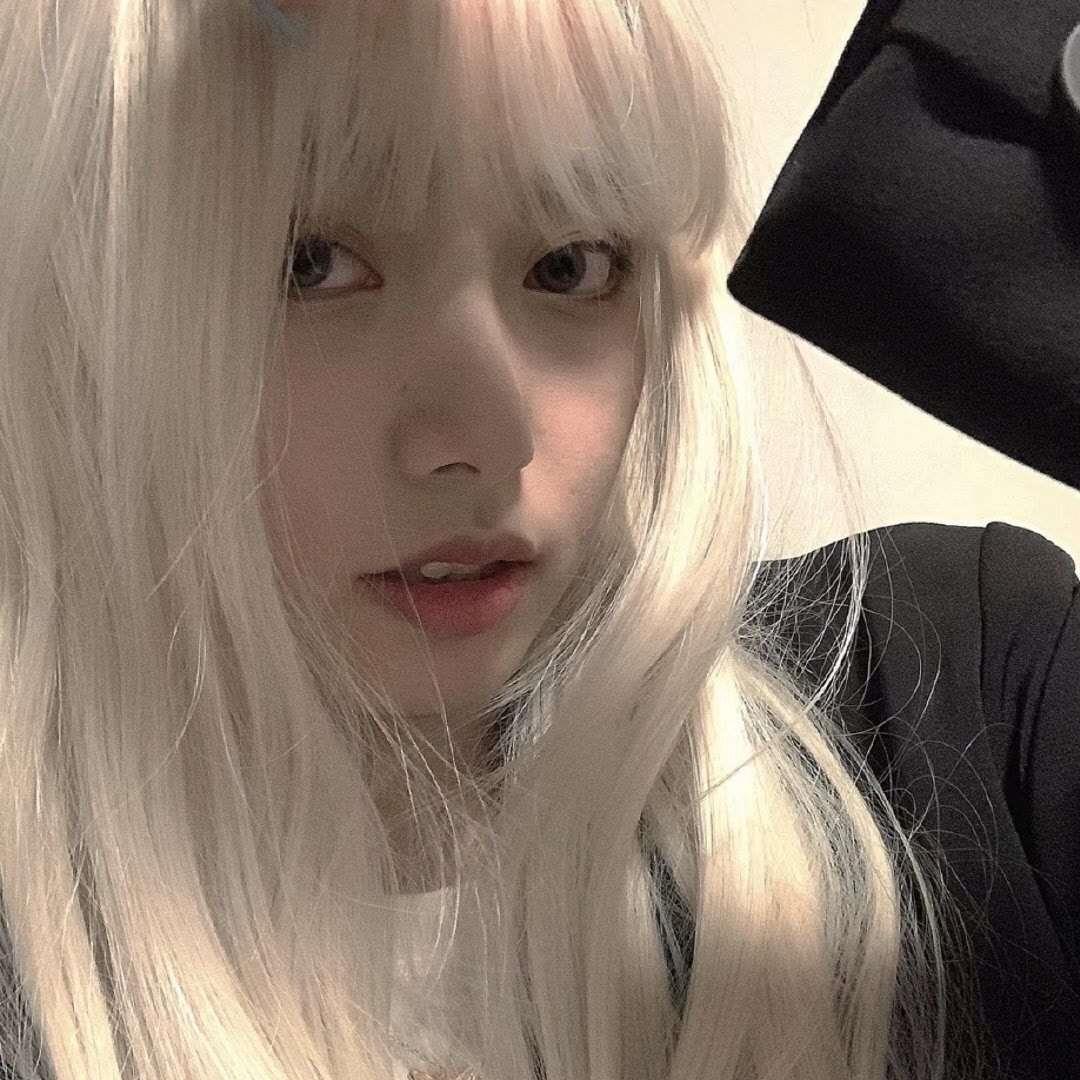 独一无二的高冷气质女生微信头像图片